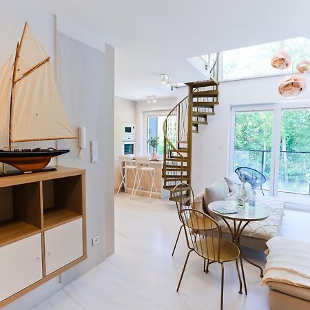 M&K Apartamenty Sailors Golden Yacht, Gdansk - Wyspa Sobieszewska Esterno foto