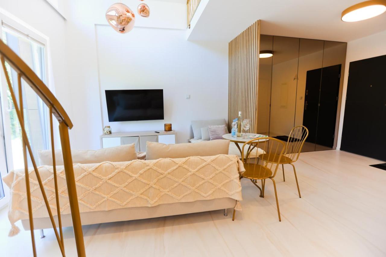 M&K Apartamenty Sailors Golden Yacht, Gdansk - Wyspa Sobieszewska Esterno foto