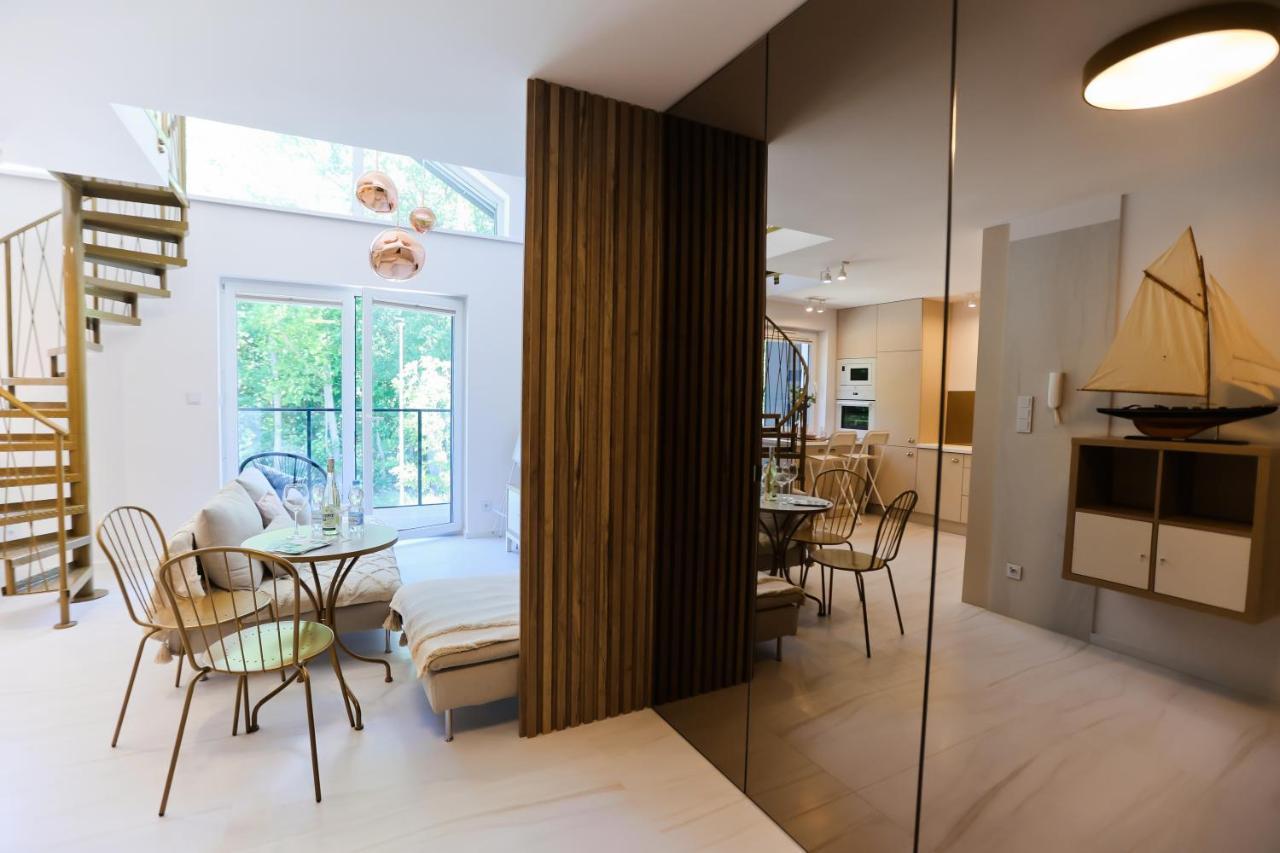 M&K Apartamenty Sailors Golden Yacht, Gdansk - Wyspa Sobieszewska Esterno foto