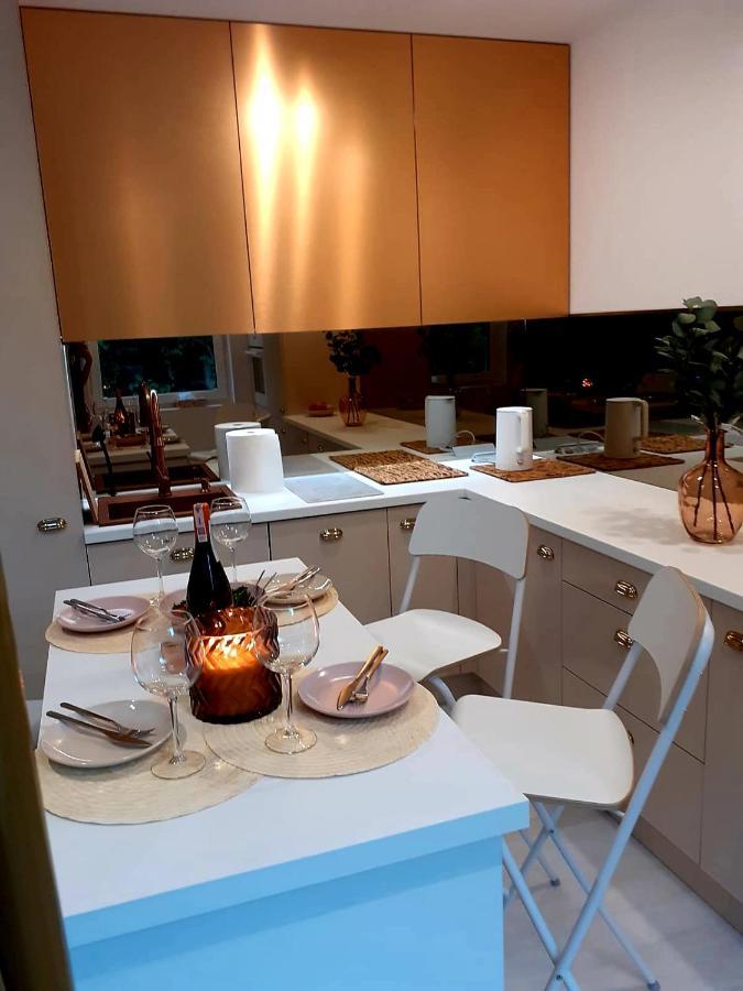 M&K Apartamenty Sailors Golden Yacht, Gdansk - Wyspa Sobieszewska Esterno foto